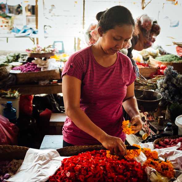 Preparing kits for daily offerings